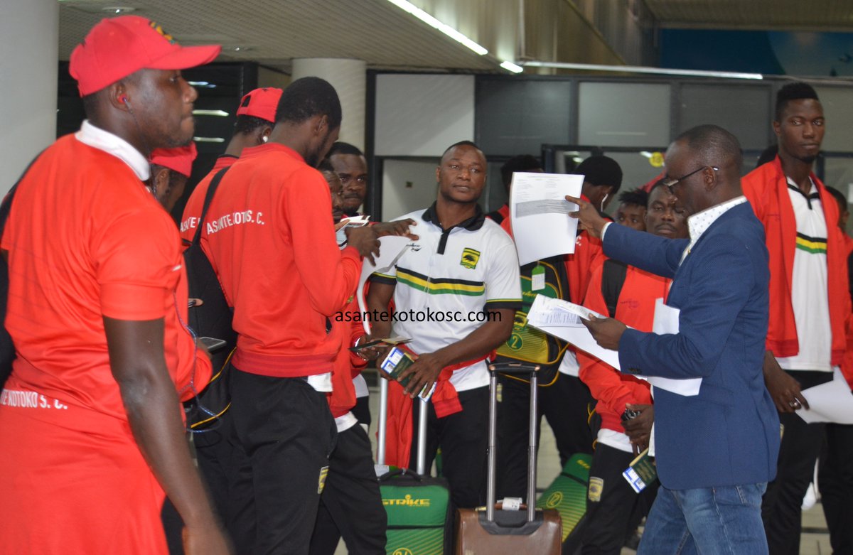 Asante Kotoko arrive in Ghana after CAF CC defeat