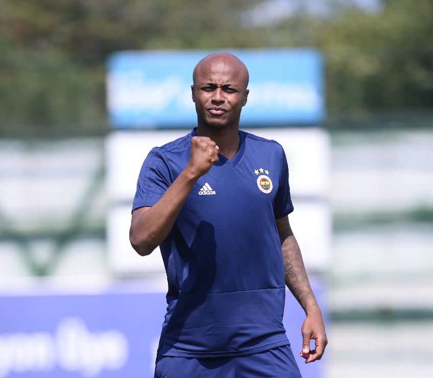 Guangzhou Evergrande bid £45m for Andre Ayew