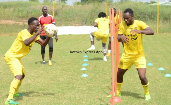 Asante Kotoko duo Stephen Nyarko and Collins Ameyaw fit for Bechem clash