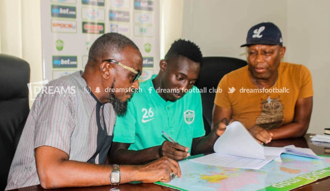Dreams FC complete signing of striker Prince Okraku