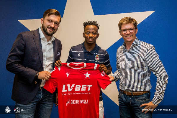 Yaw Yeboah joins Wisla