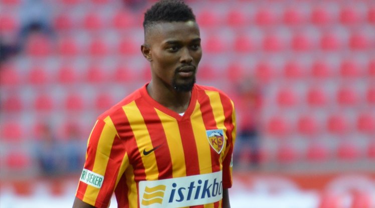 Galatasaray sniff around Bernard Mensah