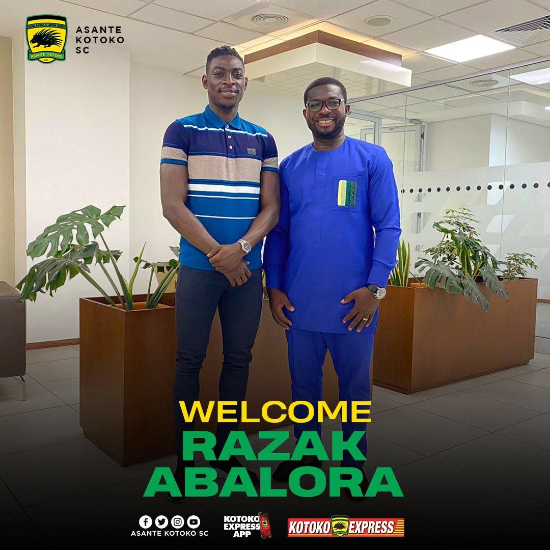OFFICIAL: Asante Kotoko announce the signing of Razak Abalora