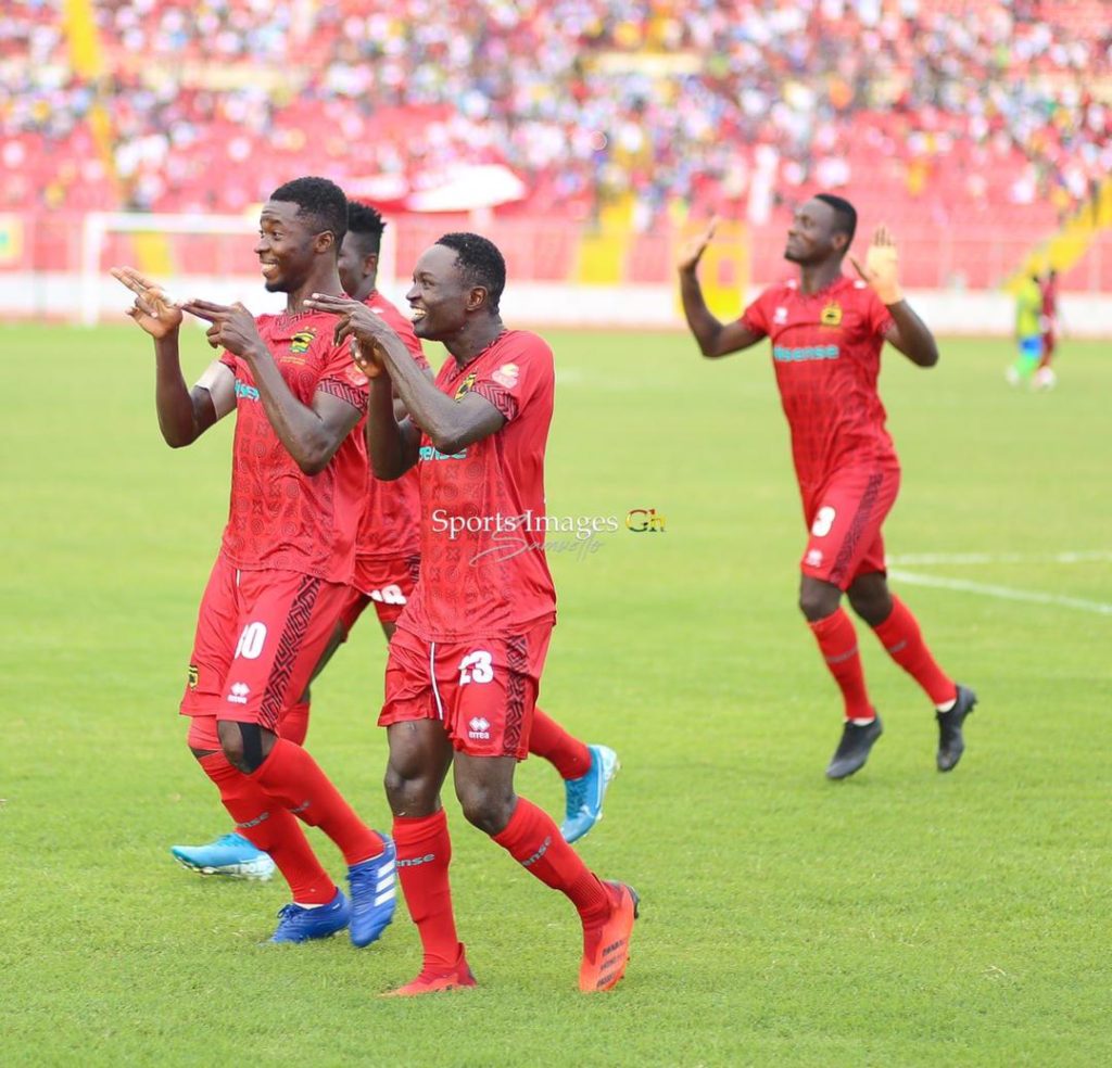 Watch Highlights: Asante Kotoko 2-0 Bechem United
