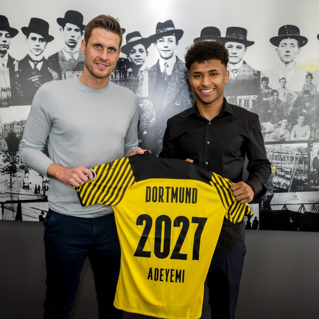 OFFICIAL: Borussia Dortmund sign Karim Adeyemi from RB Salzburg