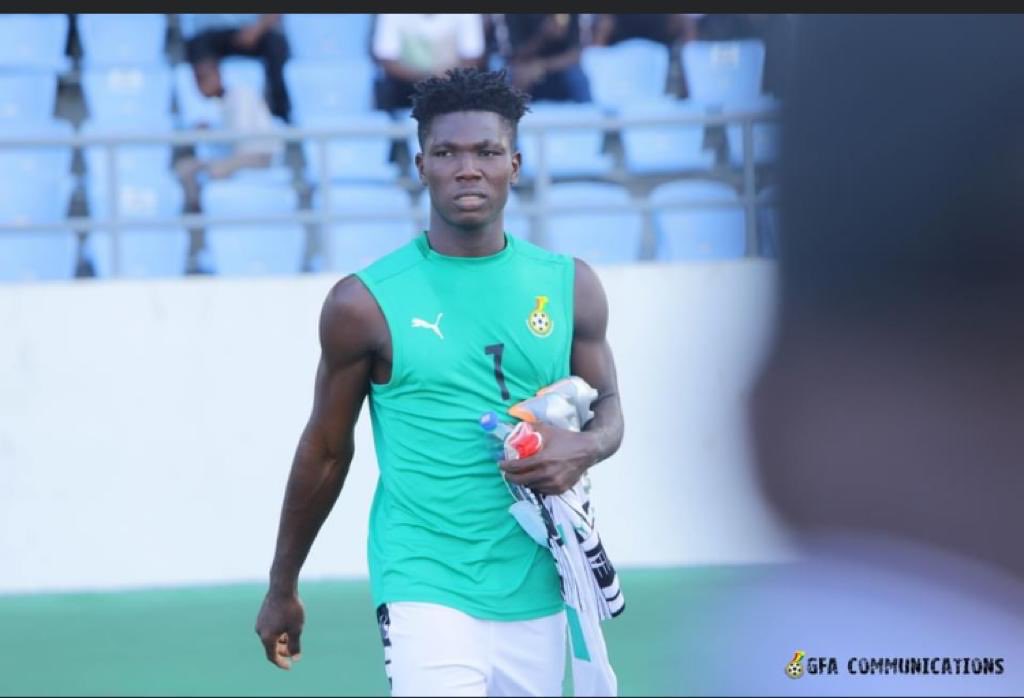 Maxwell Abbey-Quaye joins Hearts of Oak