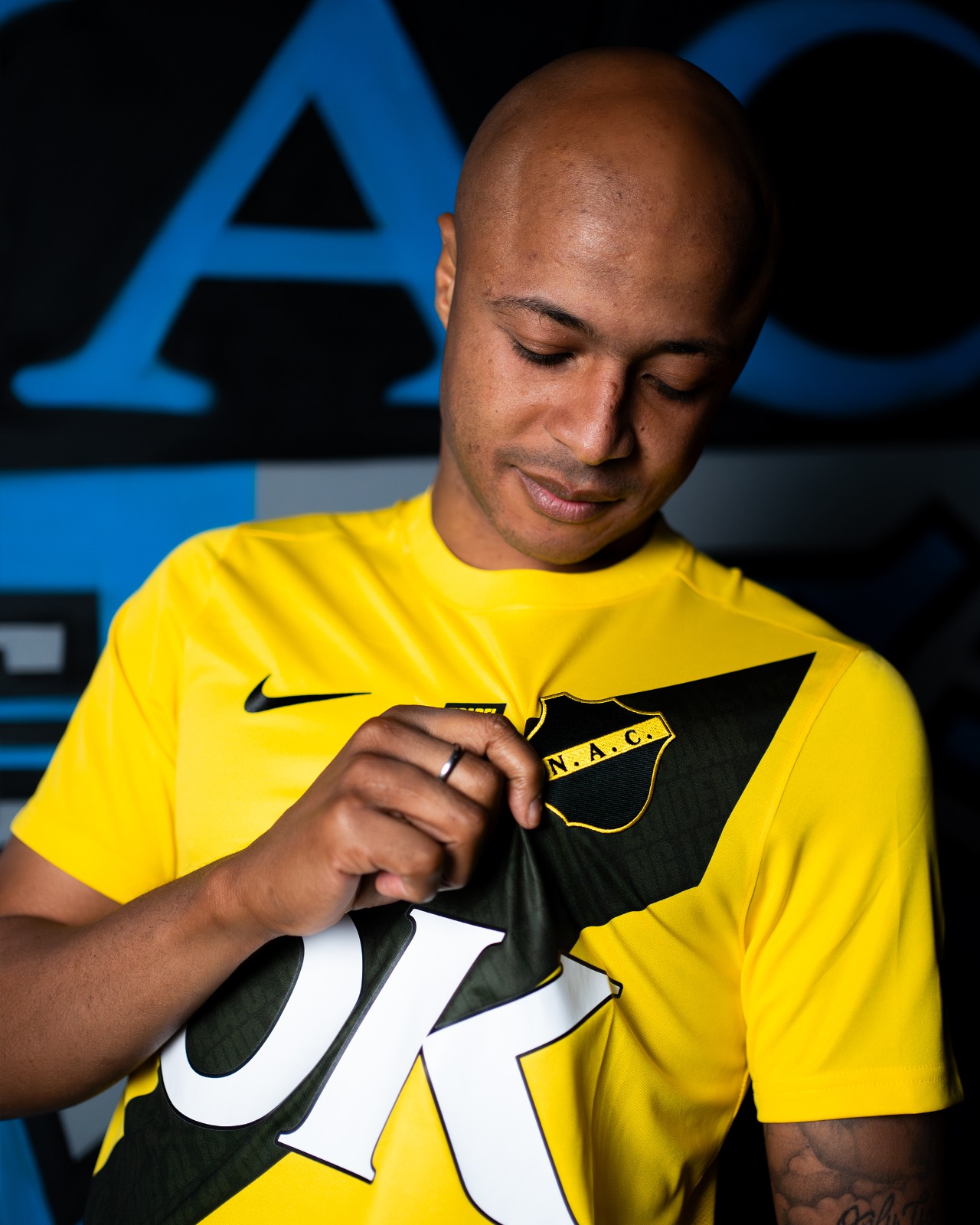 Breaking-Andre Ayew Signs For Dutch Erevidisie Side NAC Breda • Sahara Football